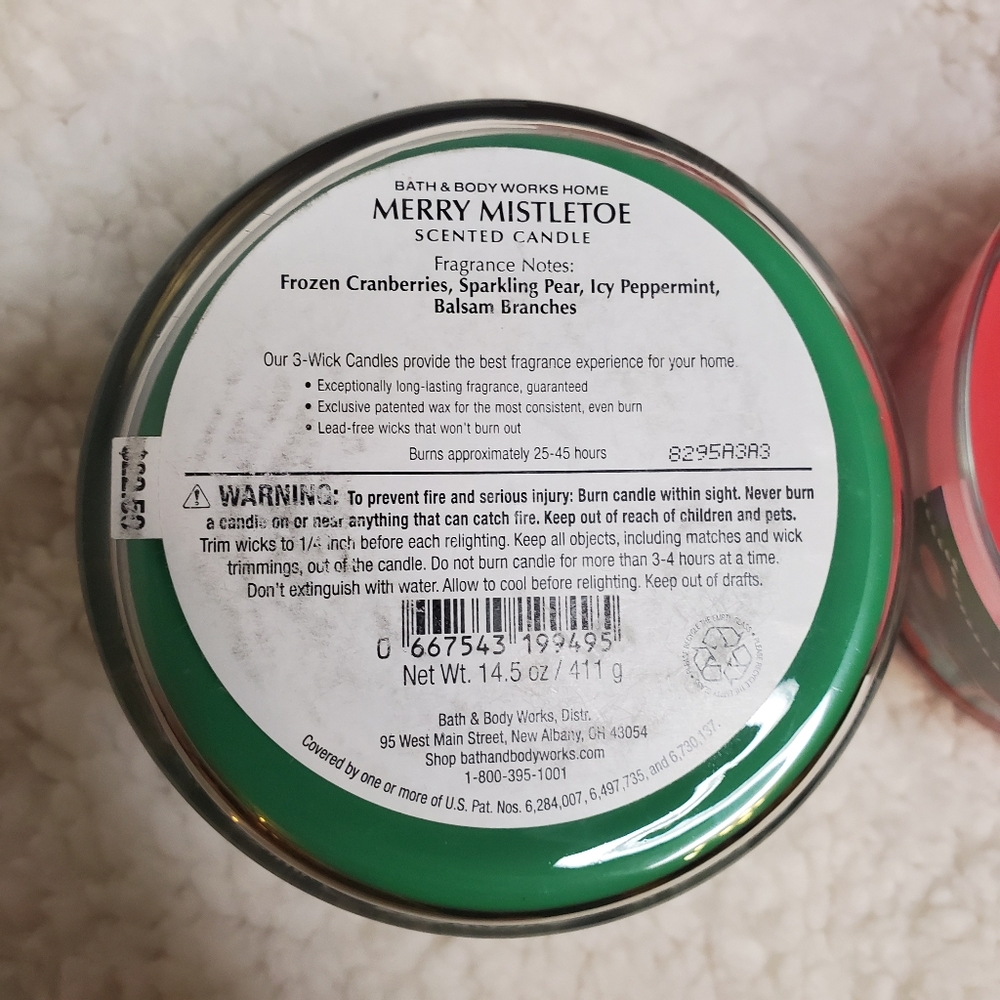 Bath & Body Works 3 Wick Winter Candles - NEW - Picture 11 of 14